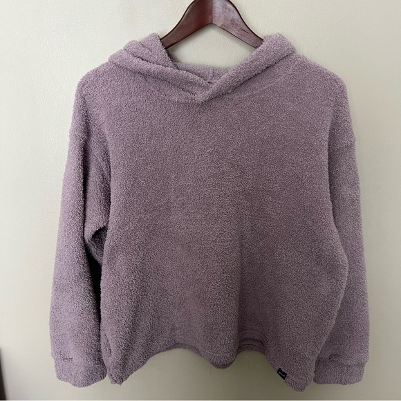 PINK Other - Victoria’s Secret Pink soft fluffy sweatshirt hoodie. Very warm soft crop style